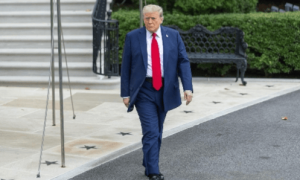 梅德韦杰夫刚到朝鲜，开口说的第一句话，让美韩感到极不寻常，朝鲜领导人迎接多位贵宾