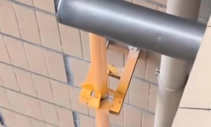 小偷从新装的天然气管道爬上20多层？警方通报